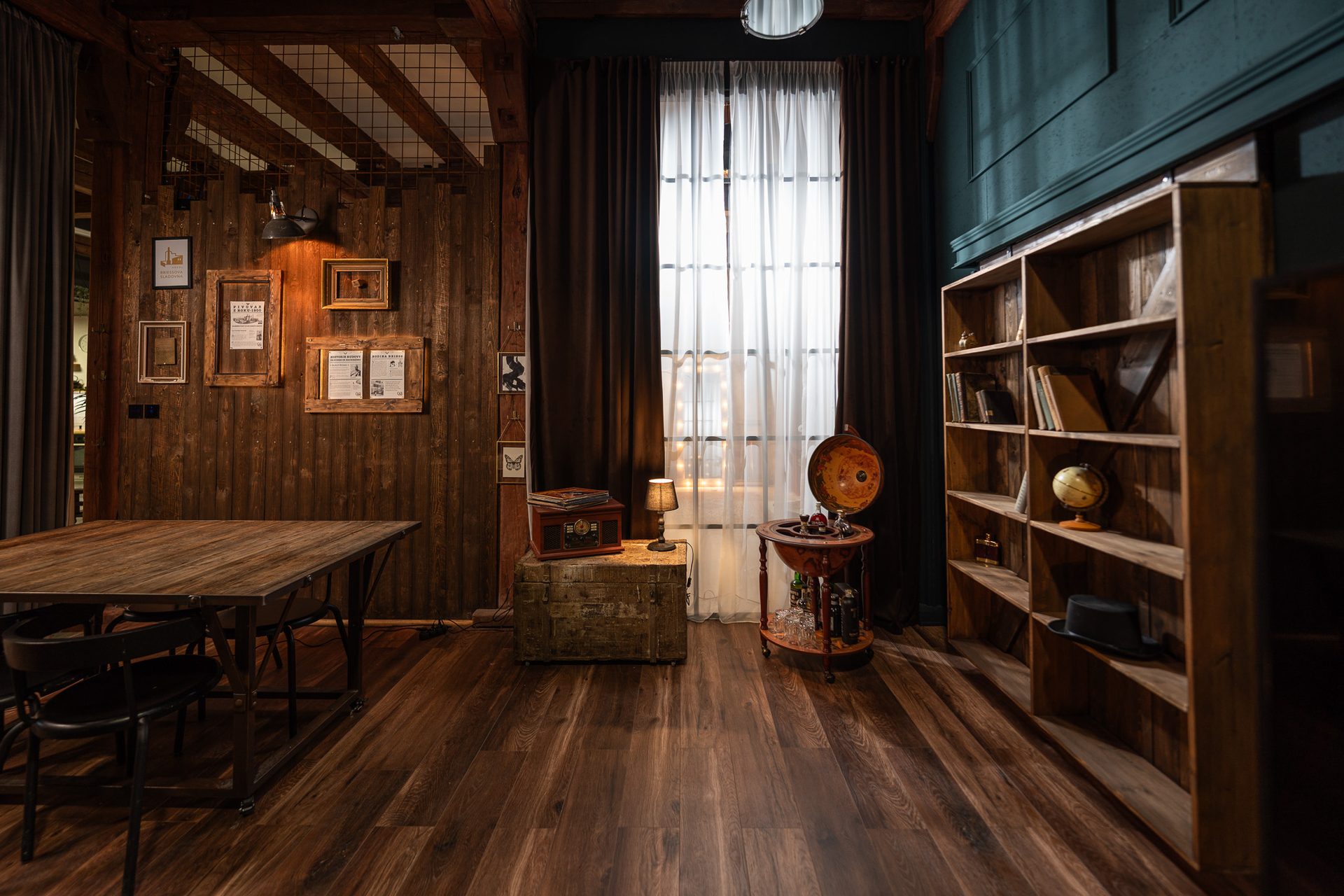 Gentleman's Salon